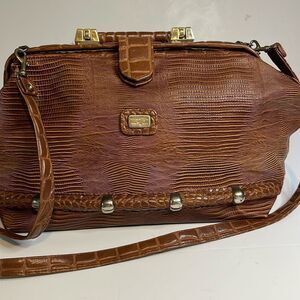 Vintage Moda Attiva Faux Alligator Satchel